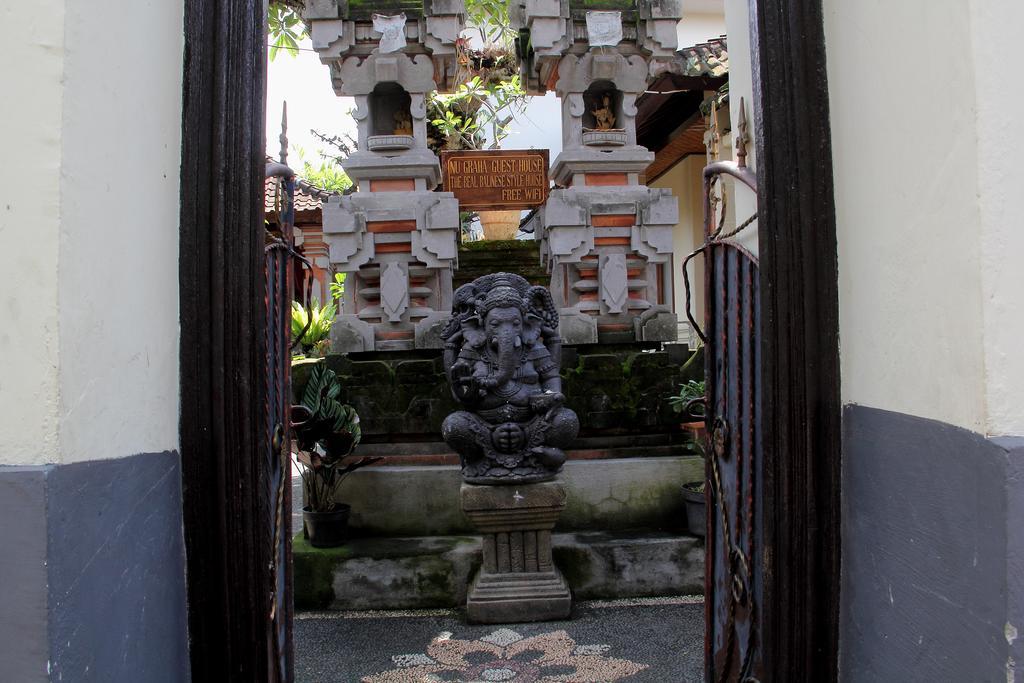 Nugraha Guesthouse 1 Ubud  Exterior photo